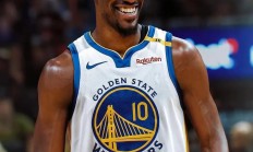 开云体育app-勇士再战公牛，库里27分带队赢球