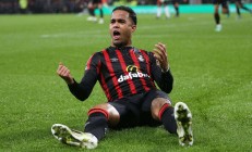 开云体育官网-伯恩茅斯主场告捷，反超对手