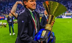 开云体育下载-拜仁球员亮铝发光，欧冠夺冠有望的简单介绍