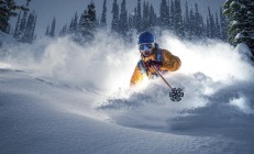 开云下载-蒙特卡洛红土诗篇 VS 拉沃尔杯摇滚现场，当网球脱下华丽的戏服