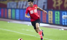 开云体育中国-恒大队员发挥出色，帮助球队晋级下一轮