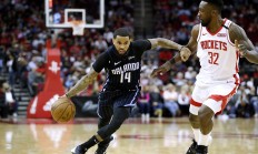 开云体育-包含火箭两度逆转送魔术三连败的词条