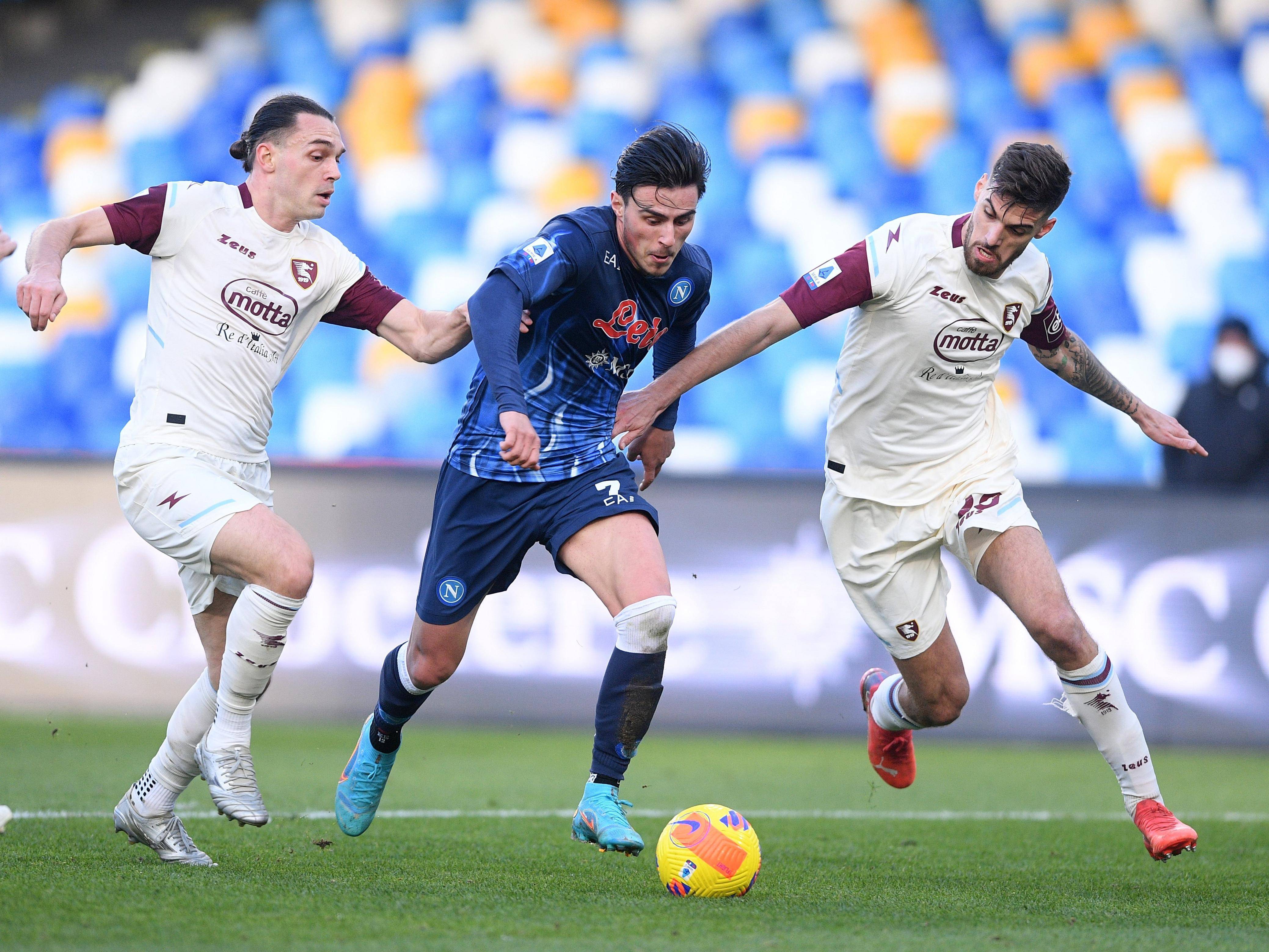 热那亚意甲开门红，首轮惊艳斩获三分