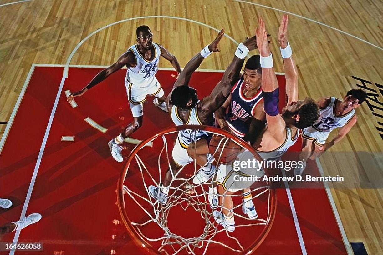 太阳队状态迅速攀升，成为强队之一