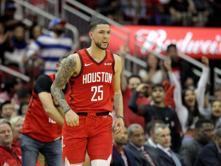 火箭飘红，开始复苏