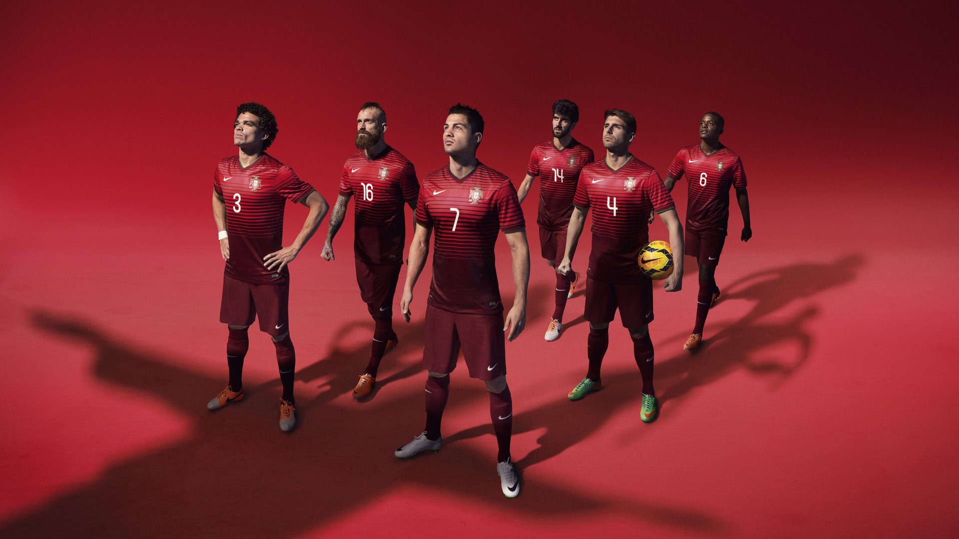 天使之翼降临波兰，迪马利亚关键一击助球队巅峰对决胜出卡塔尔